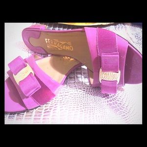 🌸 Salvatore Ferragamo Bisque Patent Sandals :🌸